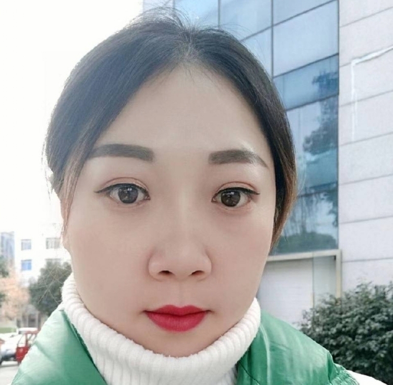 袁芳的第一张照片--绵阳父母相亲团
